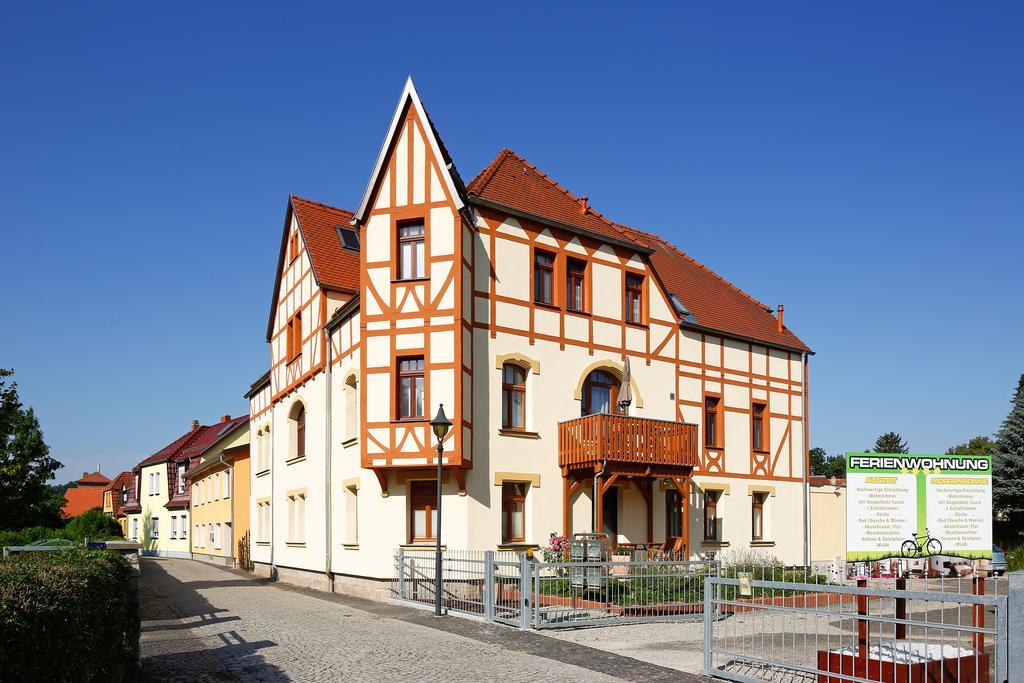 Ferienwohnung Morgensonne Am Kurpark Bad Berka - Parkplatz - Spielplatz - Wlan - 2 Schlafzimmer Rum bild